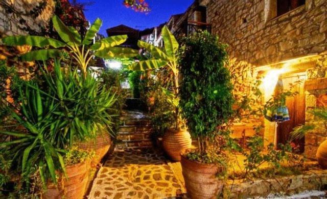 Stone Village Hotel Apartments Bali  Exteriör bild
