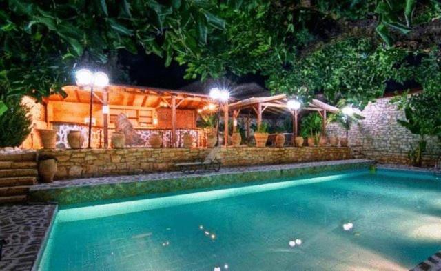 Stone Village Hotel Apartments Bali  Exteriör bild